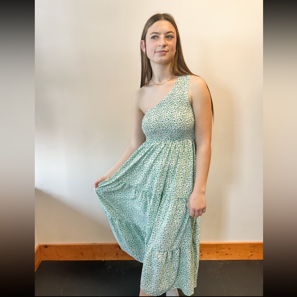 HYFVE Green Asymmetrical Ruched One-Shoulder Dress